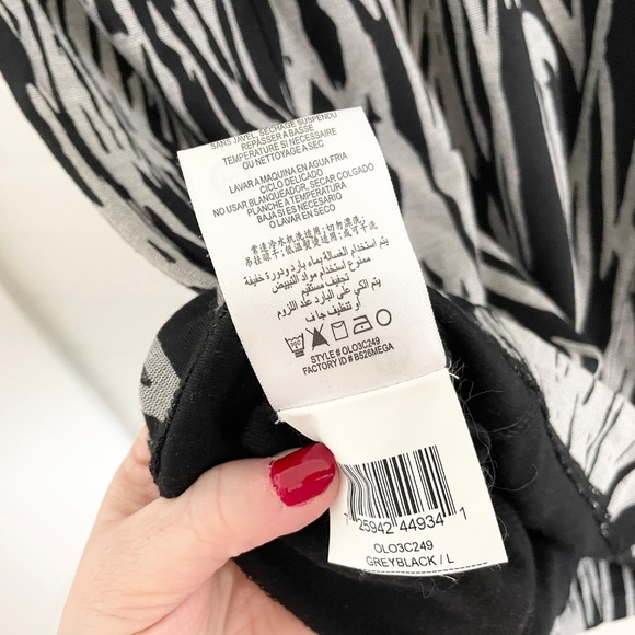 BCBGeneration Pencil Skirt Mobwife Animal print Zebra Y2K Stretch Black Gray L - Picture 3 of 9